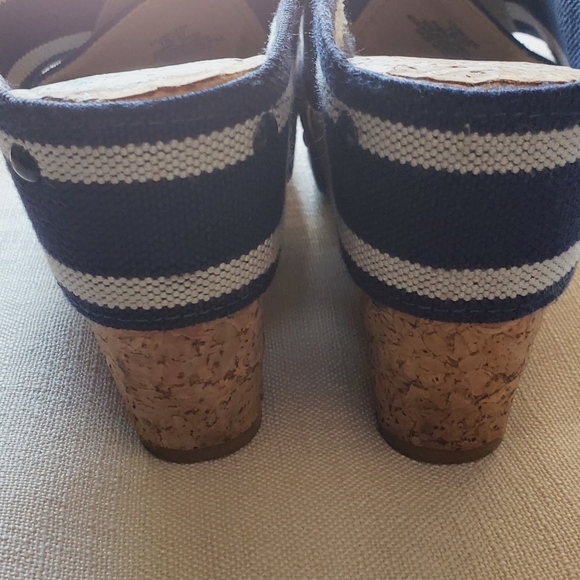 Lucky Brand wedges - Picture 3 of 8